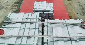 眉山 芝麻白仿形加直形路沿石出货日常