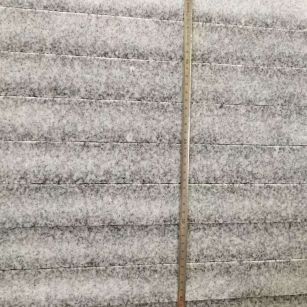 眉山 芝麻白火烧成品厚薄均匀，B料价格接近A料质量