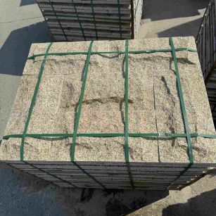 眉山 黄金麻花岗岩石材自然面蘑菇石成品