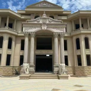 眉山 黄金麻别墅外墙干挂，大柱，大象，蘑菇石，雕花板