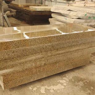 眉山 黄金麻栏杆料半成品加工中