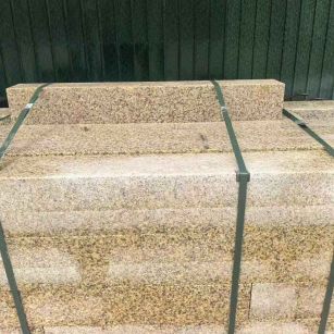 眉山 黄金麻花岗岩石材机切面栏杆料半成品