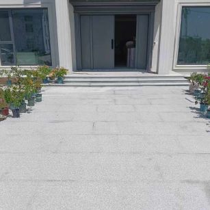 眉山 芝麻白花岗岩地铺石地面铺装