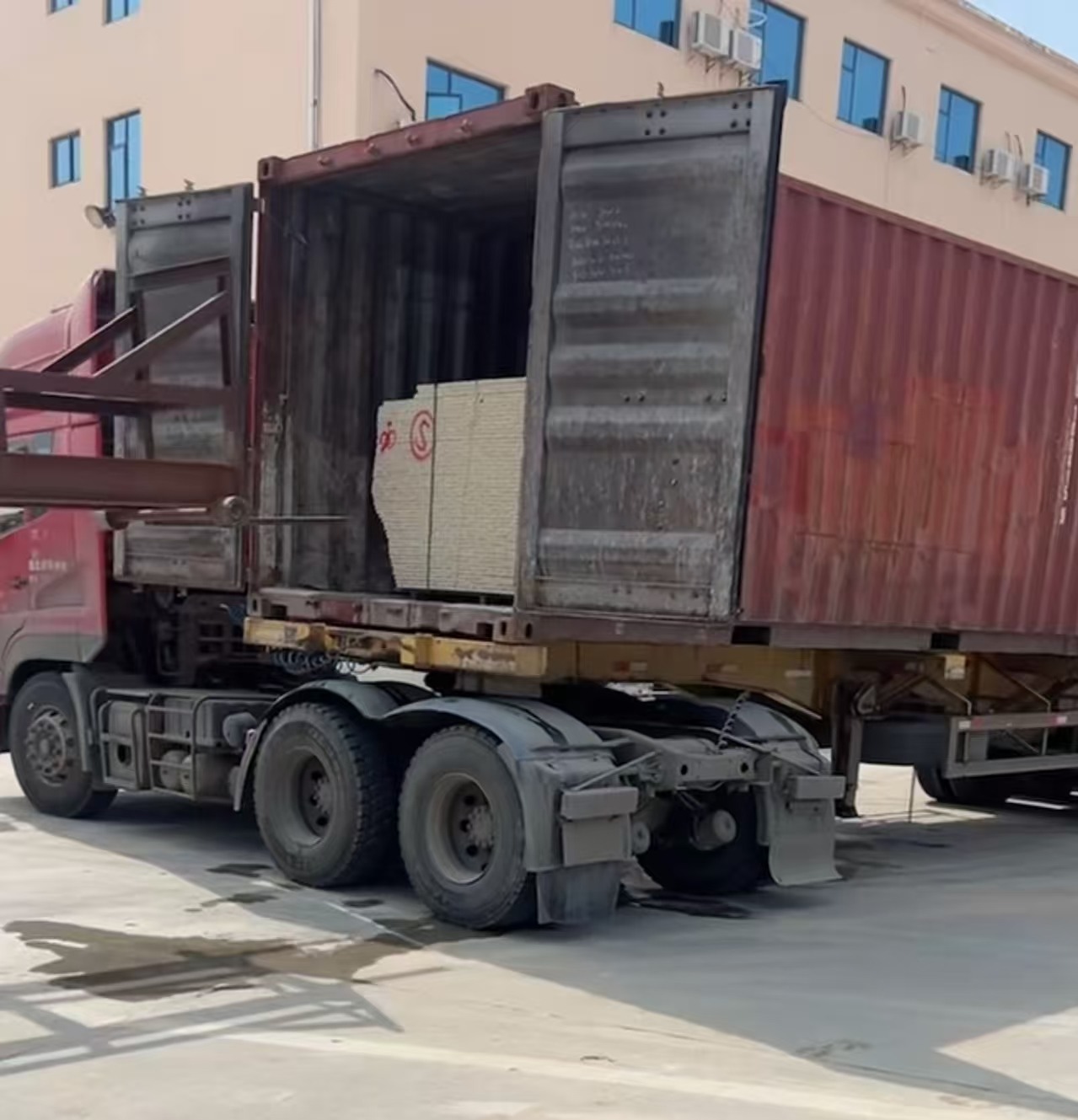 眉山 黄金麻荔枝面毛板