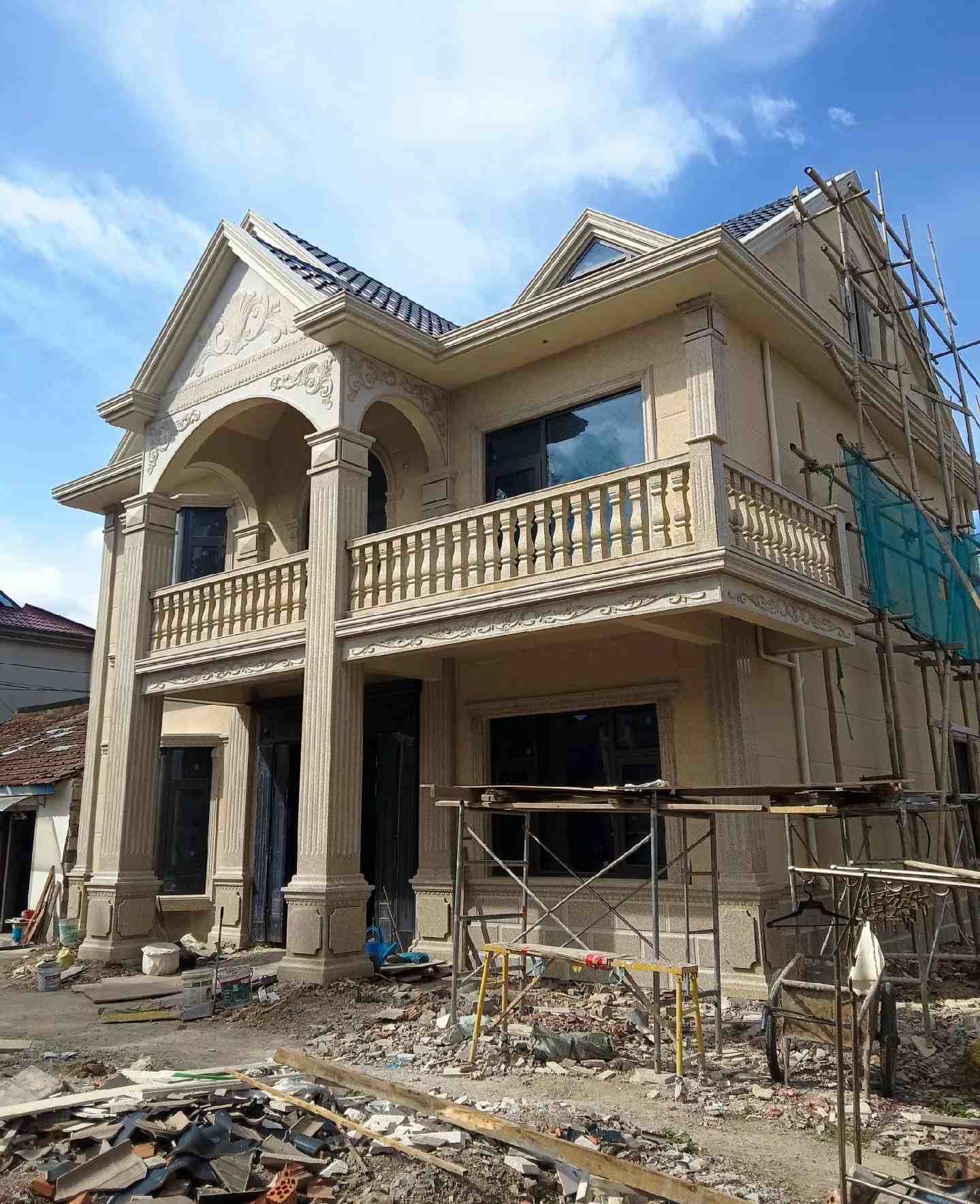 眉山 黄金麻花岗岩石材私人别墅雕花门楼柱阳台栏杆