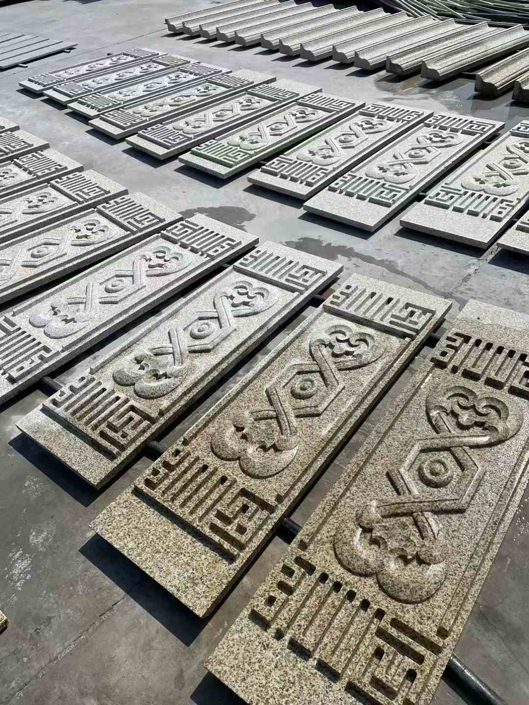 眉山 黄金麻花岗岩外墙雕刻板