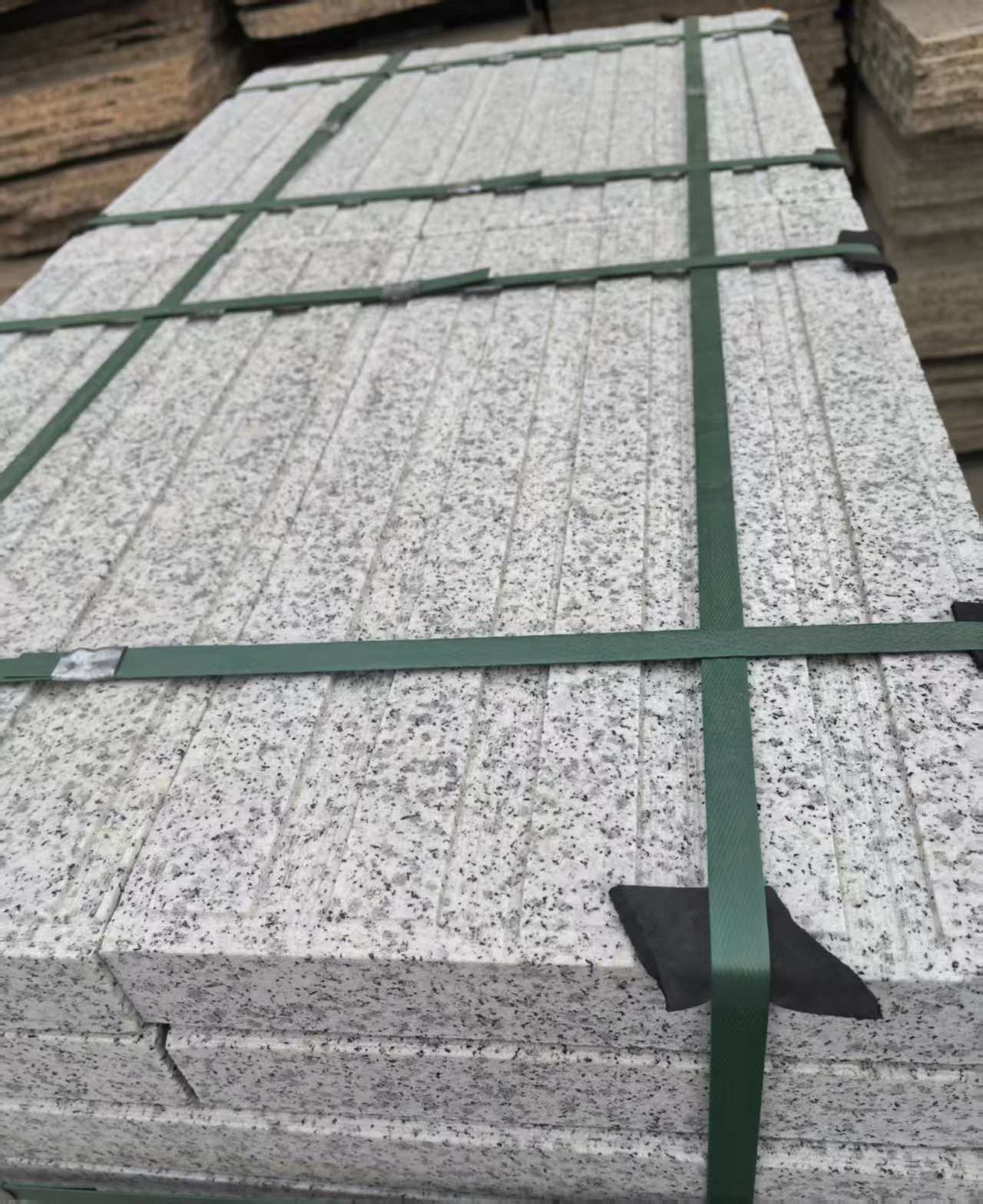 眉山 白麻花岗岩直行盲道石，盲条，地铺石