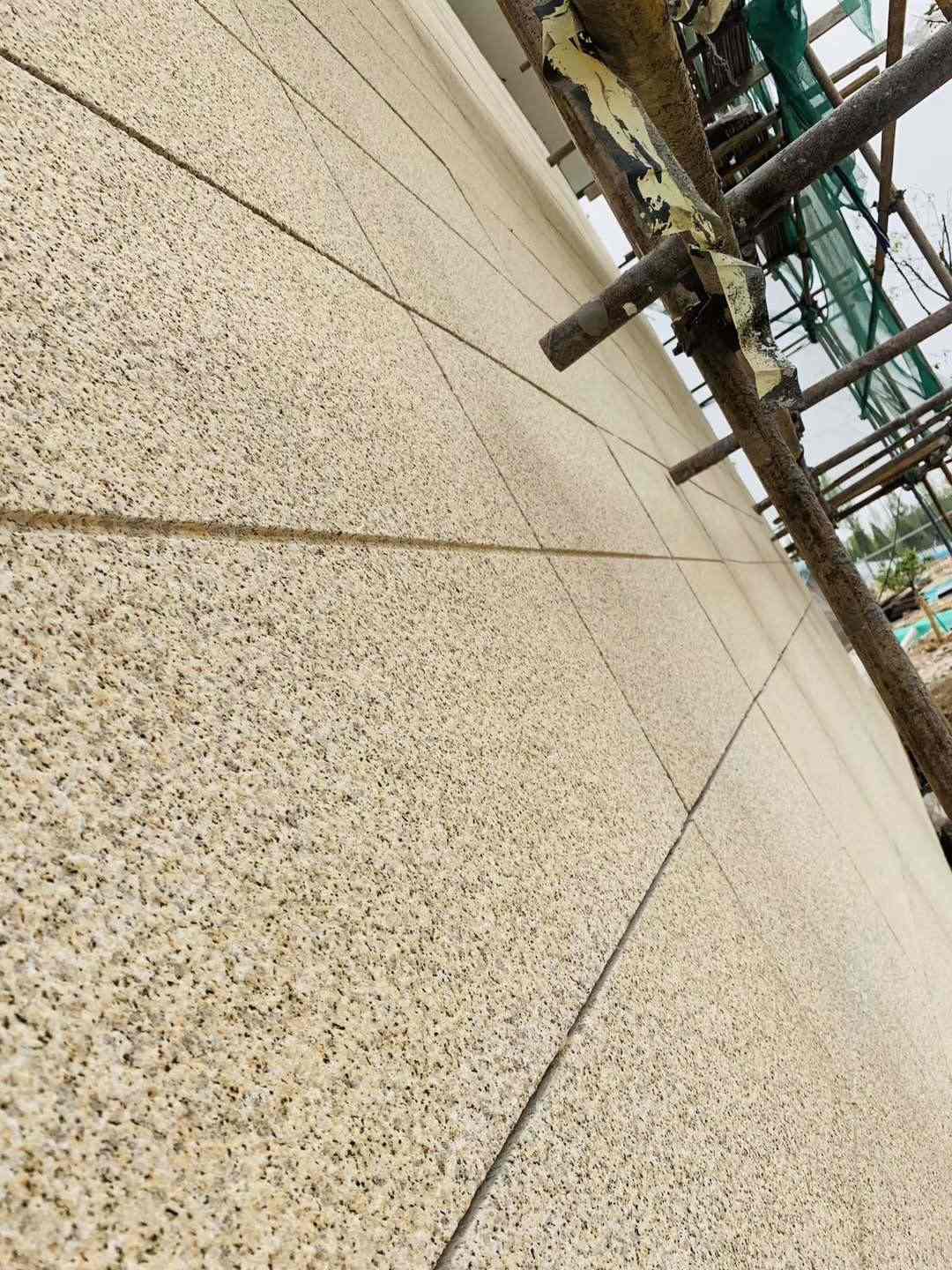 眉山 黄金麻花岗岩荔枝面外墙干挂石材效果示例