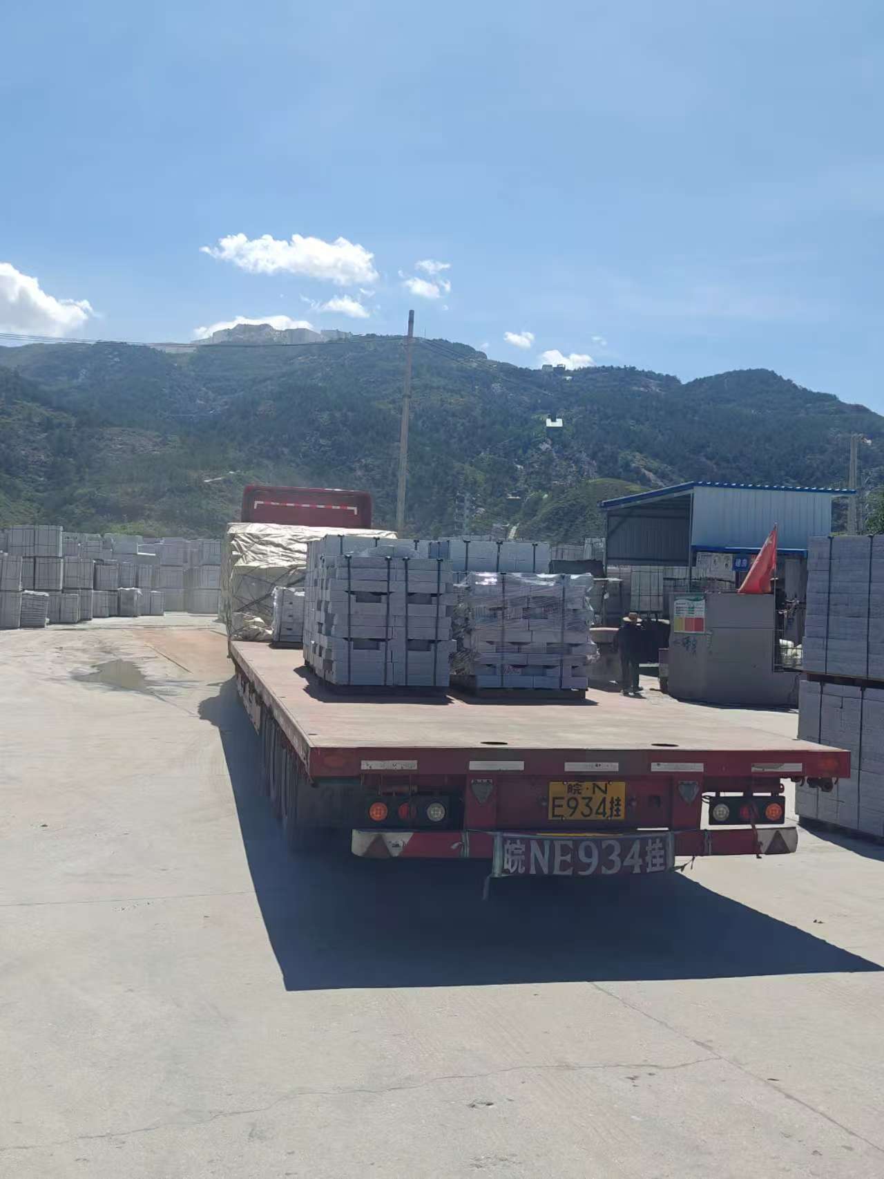 眉山 芝麻白仿形路沿石，直形路沿石