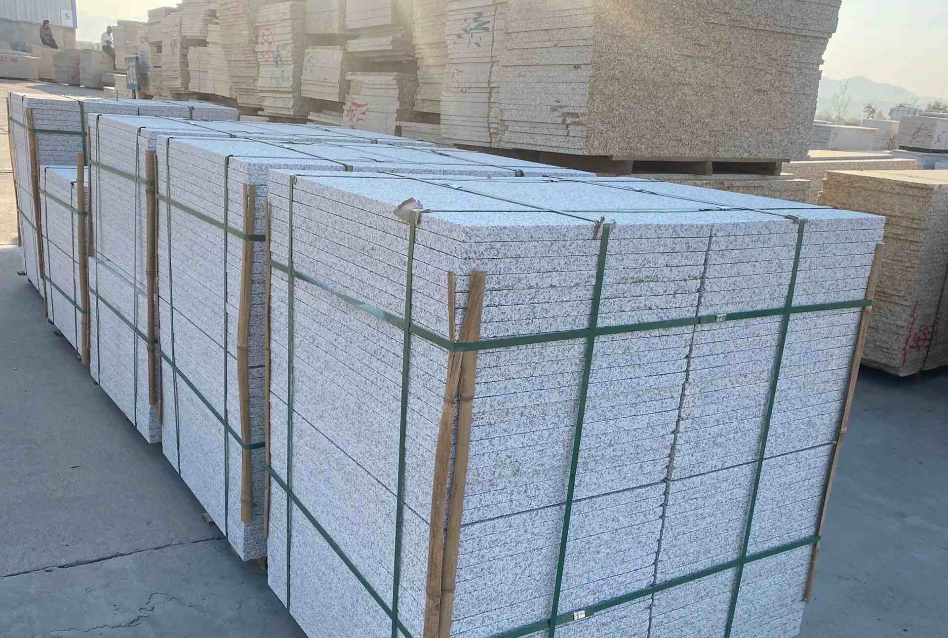 眉山 白麻花岗岩荔枝面地铺石