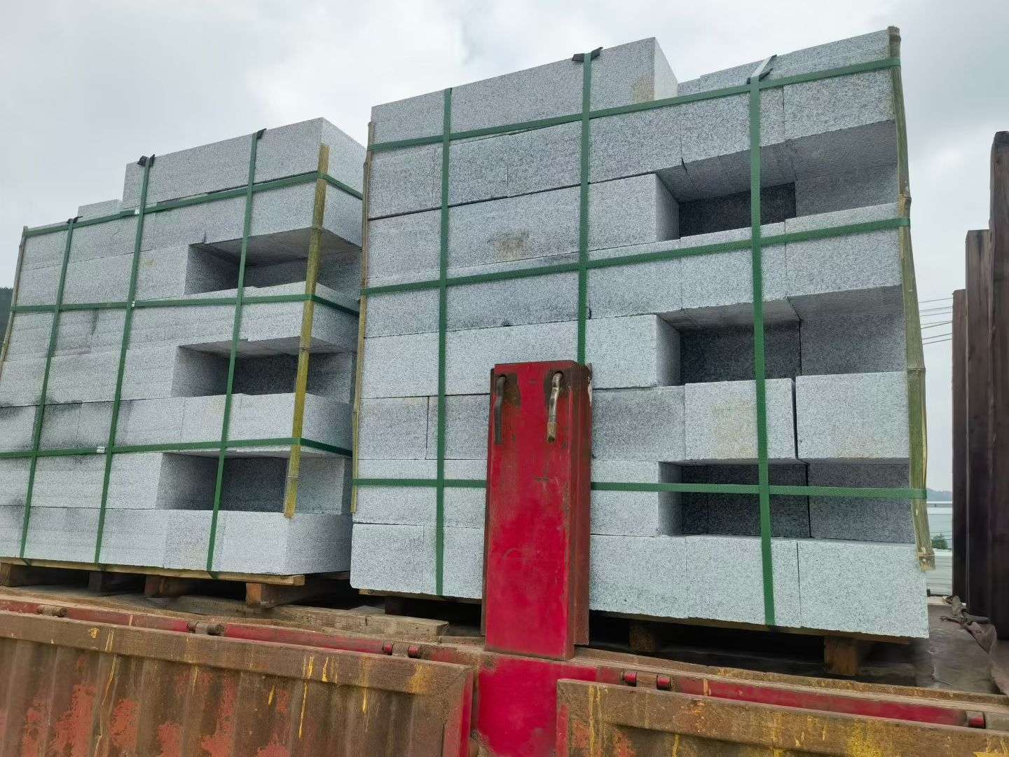 眉山 芝麻白花岗岩路沿石，平石，路侧石，马路牙子，路缘石，立缘石，平缘石等