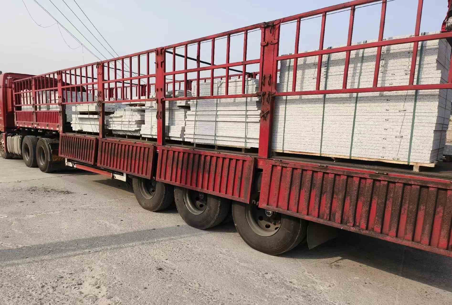 眉山 白麻荔枝面外墙干挂，工厂装车日常